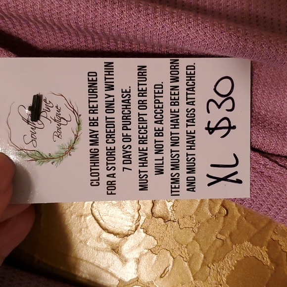 Top - Picture 6 of 6